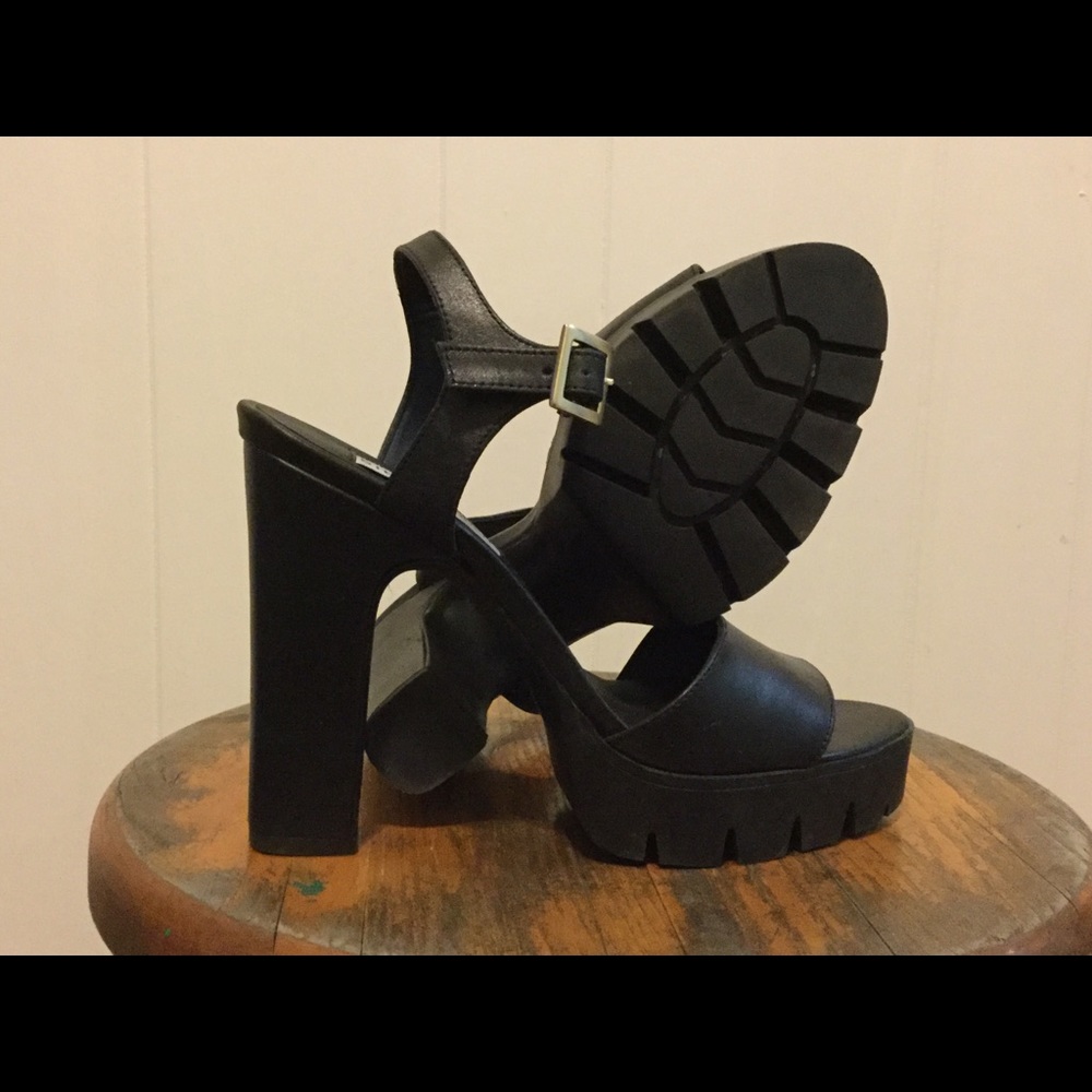 Steve Madden heels